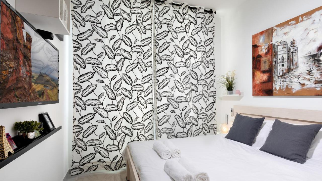Stylish 1Br Flat For 4 Ppl In Allenby By Holyguest Tel Aviv Eksteriør bilde
