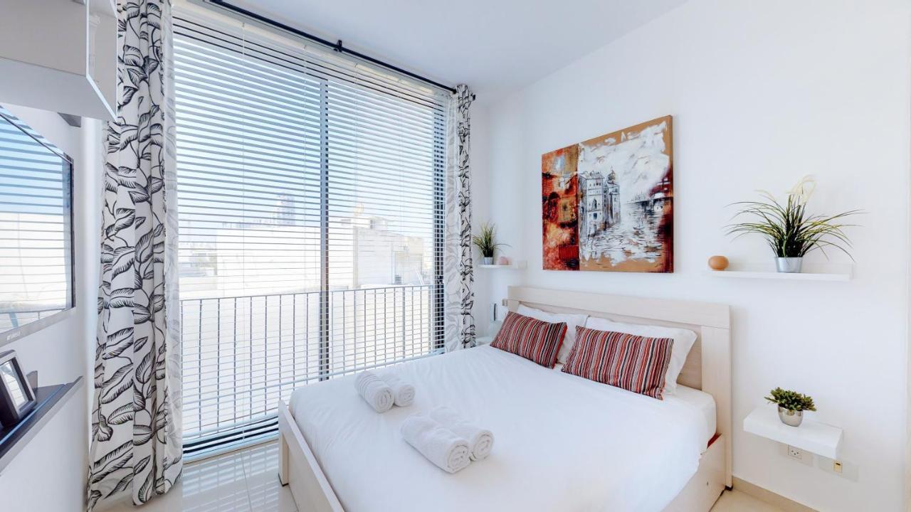 Stylish 1Br Flat For 4 Ppl In Allenby By Holyguest Tel Aviv Eksteriør bilde